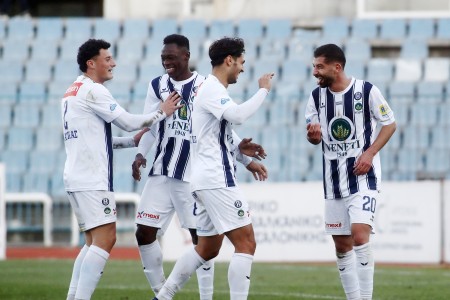 Ηρακλής-Μακεδονικός 3-0: Νίκη και παραμονή στην κορυφή