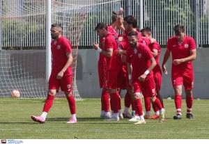 Εξάδα ανανεώσεων στον Καμπανιακό