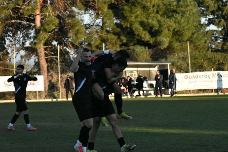 Αετός Οφρυνίου – Δόξα Δράμας 2-0: Σπουδαία νίκη