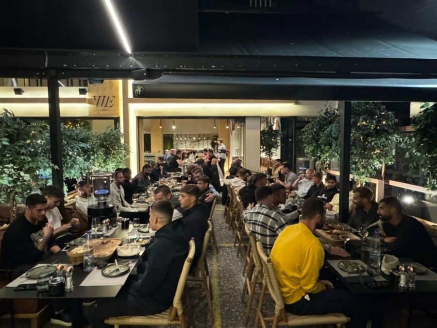 Οικογενειακό γεύμα στην ΑΕΛ