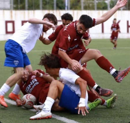 Ραγδαίες εξελίξεις στον Ιωνικό: "Τέλος" ο Ζανός, φεύγει και ο Τροϊζί