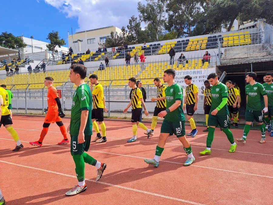 Ηλυσιακός-Γιούχτας 2-1: Τον προσπέρασε