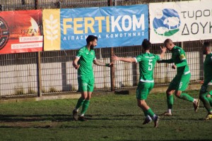 Πανθρακικός-Νέα Αρτάκη 2-0: Στα ημιτελικά με υπογραφή Σαραντίδη