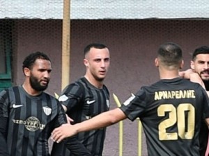 Καλαμάτα: Παρελθόν ο Μπαξεβάνος