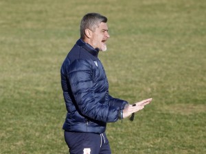 Δερμιτζάκης: «Απόλυτη εμπιστοσύνη στους παίκτες μου» (video)