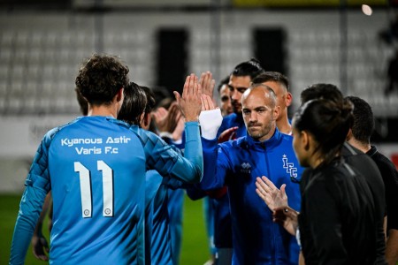 Ιωνικός: Με κόσμο στο Μοσχάτο κόντρα στον Εθνικό
