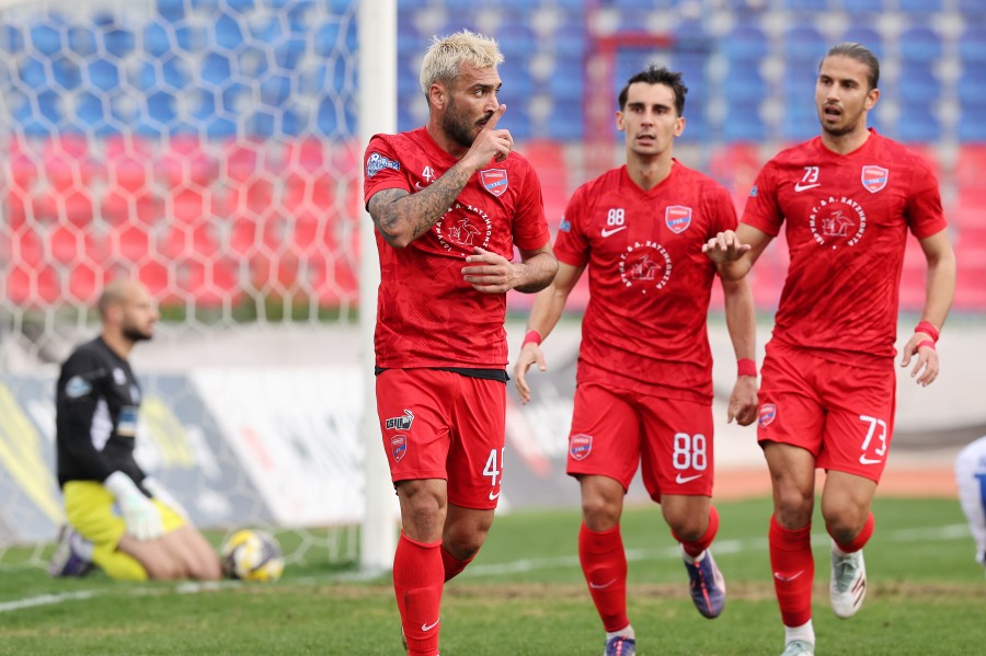 Πανιώνιος - Χανιά 3-0: Τρίποντο χωρίς μεγάλη πίεση