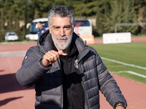 Εδωσε τα «κλειδιά» στον Διγκόζη