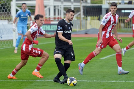 Τα «πρώτα» κανόνια της Super League 2