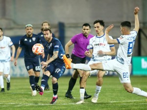 Καλαμάτα: Πυροδοτεί βόμβα με Κάνιας ο Πρασσάς
