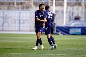 Athens Kallithea-Πανσερραϊκός 2-1: Ο Μανιάς «πυροβόλησε» δις