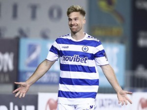 Ανεβάζει τον πήχη με Φαν Βέερτ