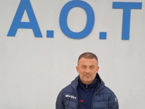 Διαζύγιο Τρικάλων-Κάκογλου