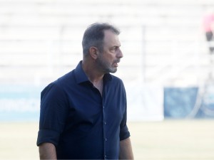 Συνεχίζει με Γαλτσίδη