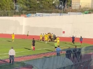 Χαμογέλασε στο φινάλε ο Ηλυσιακός