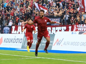 Ογκμπόε: «Αυτοί θα παλέψουν για την άνοδο»