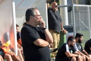 Σούλης Παπαδόπουλος: Απαράδεκτο το γήπεδο