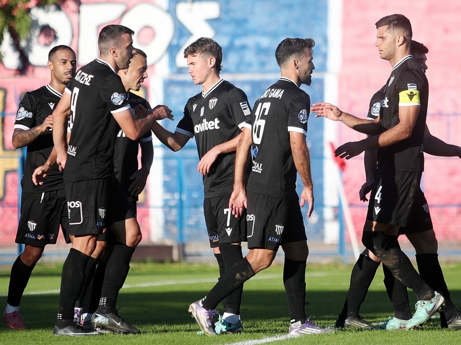 Hλιούπολη-Καλαμάτα 0-3: Καλπάζει!