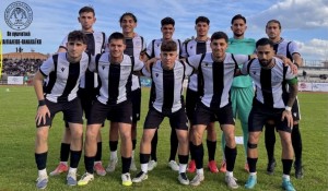 8 στα 8» και στην κορυφή ο Παναιγιάλειος
