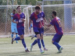 Μεγάλη νίκη στο 90+8' με πέναλτι ο Αλμυρός