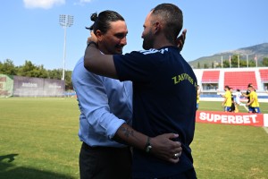 Παρελθόν ο Αποστολίδης