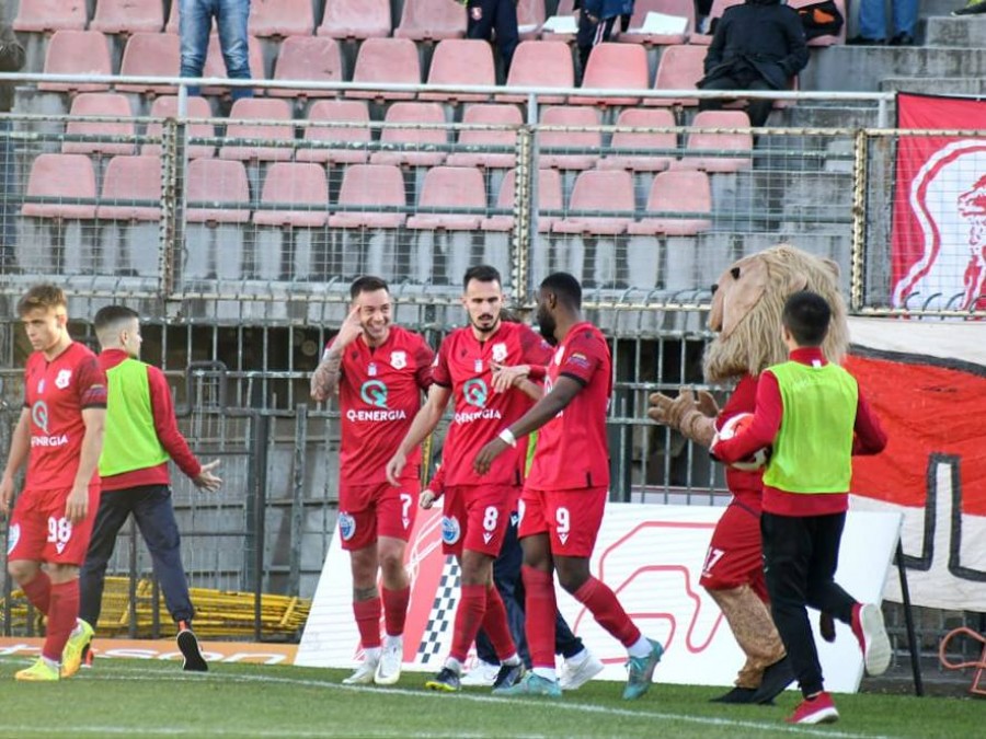 Επικράτησε με τεσσάρα ο Πανσερραϊκός