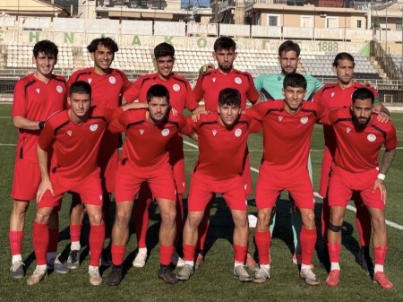 «Φωνάζει» για πέναλτι ο Παναιγιάλειος στο ματς με τον Μιλτιάδη