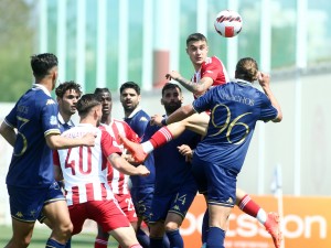 Βροχή γκολ στο Ρέντη και νίκη για τους ερυθρόλευκους