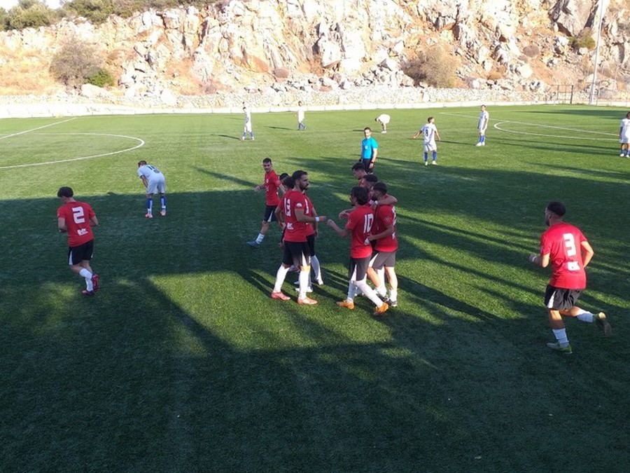 Πανναυπλιακός-Πανγυθεατικός 3-2: Χόρτασαν γκολ στο Τολό