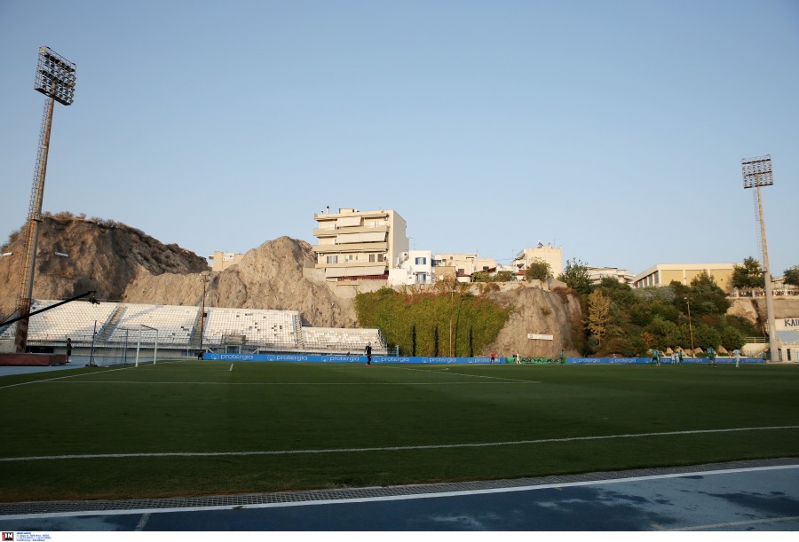 Με κόσμο στο Ελ Πάσο η ΑΕΛ