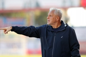 Καλλιθέα: Πολύ κοντά σε Βοσνιάδη