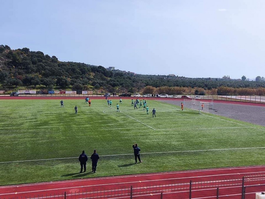 Παραμένει στο κυνήγι της κορυφής η ΑΕ Μυκόνου