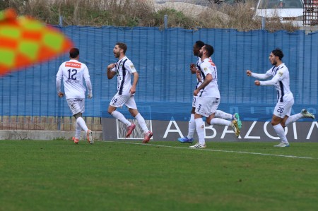 Τα «πρώτα» κανόνια της Super League 2