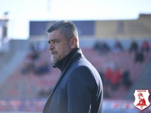 Δερμιτζάκης: «Μέγιστη τιμή, ευχαριστώ τον Καζία»