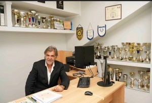 Τομ Παπαδόπουλος: «Εξοργισμένος και απογοητευμένος»