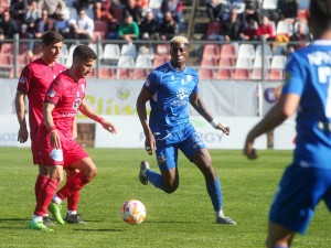 Πανσερραϊκός: Πιο κοντά στο πρωτάθλημα, 2-0 την Νίκη Βόλου