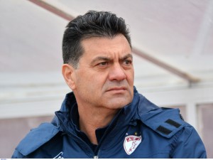 Απέλυσε Γκουτσίδη η ΑΕΛ