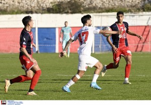 Κίνηση από το πάνω ράφι με Μπουρλάκη ο Παναιγιάλειος